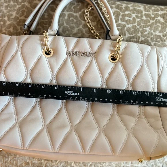 🚨3 for $15 Nine West Aurelie Carryall Handbag Quilted Design Cream Cement Color - Picture 14 of 16